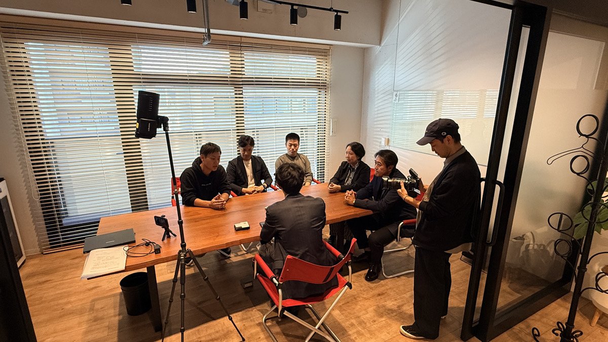 Chihara74's tweet image. 今日は実務経営さんにmetricsの取材をしていただきました。2026年1月号(12月25日発刊)に掲載予定です！
#metrics