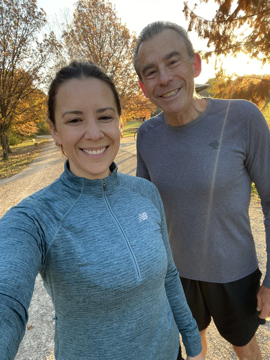 Beautiful fall Wednesday morning run! Great day to run a 5-miler with <a href="/KatherineDorrel/">Katherine Dorrel</a>
