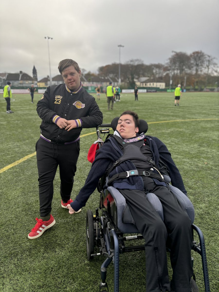 Rovers In The Community 🔴⚪️

We were delighted to welcome Kian and Conor today from Aurora who were helping out with our Walking Football group 😀

Thanks a lot guys 🙌

#Bitored | #Since1928