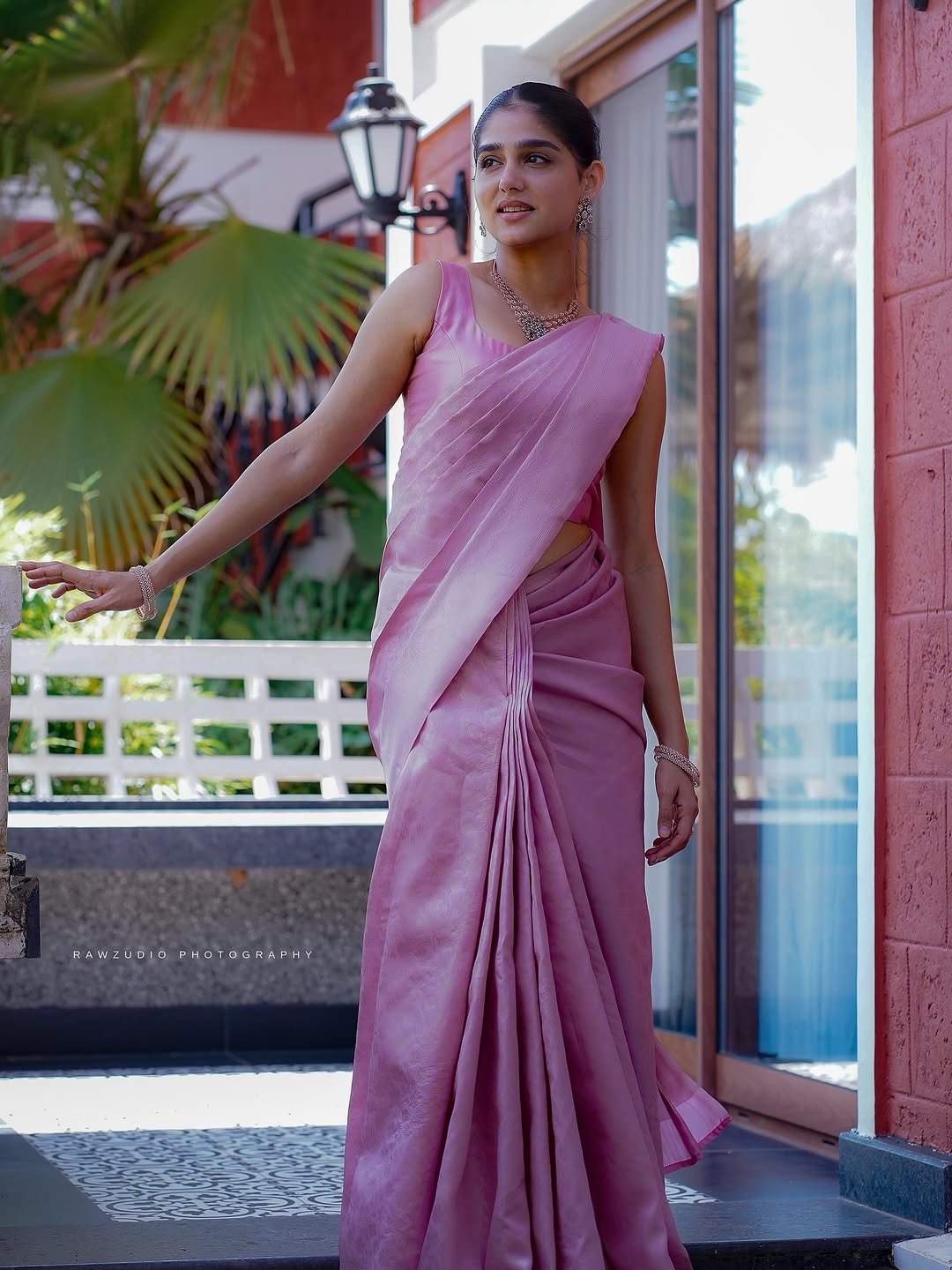 Anaswara Rajan – Biography, Age, Movies, Family, Net Worth & FAQs | iiQ8 Hot Mallu Heroine 