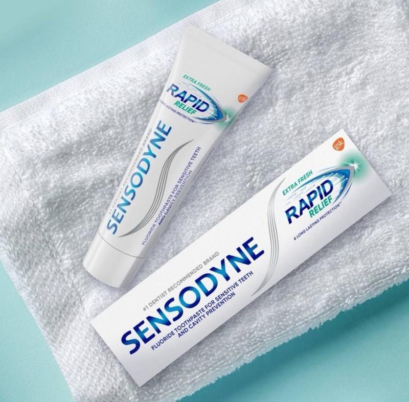 📒Sensodyne is special tooth paste that can be used by one who has pain in teeth. 

 🪥For best results, use twice a day and consult a dentist to diagnose the underlying cause of the pain.