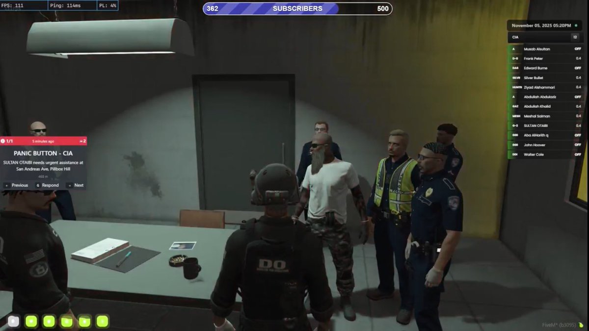 ابا الحارث يسأل عبدالرحمن منصور عن سبب القبض

-يجيب عبدالرحمن منصور انه يوجد تعميم القاء قبض على اعضاء الـCIA!!