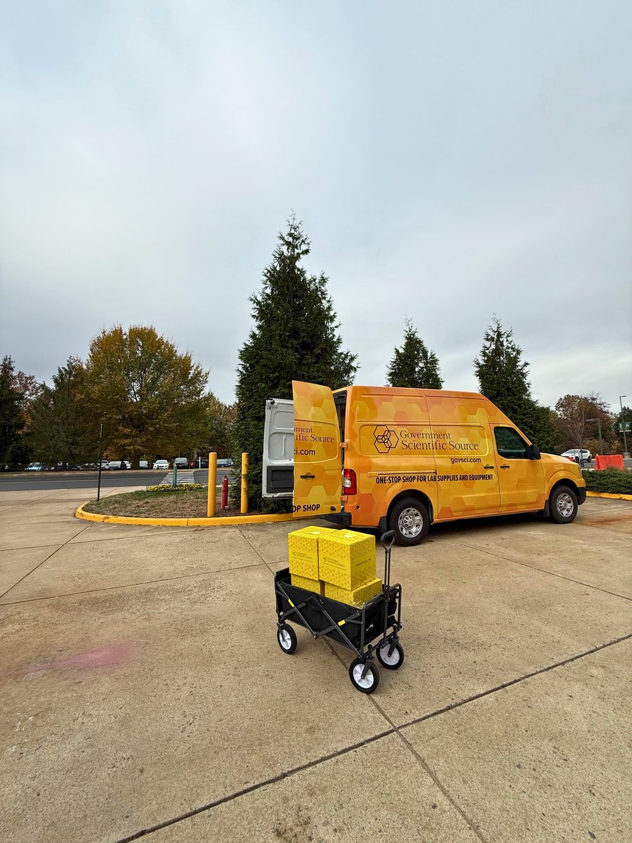 GovSciSource's tweet image. No tricks, just treats🧫and by treats, we mean fresh samples of lab consumables to university research labs! Our free sample box allows you to try before you buy, and we&apos;re around the corner with more, from pipette tips + gloves to chemicals + reagents. govsci.com/promo/sampling