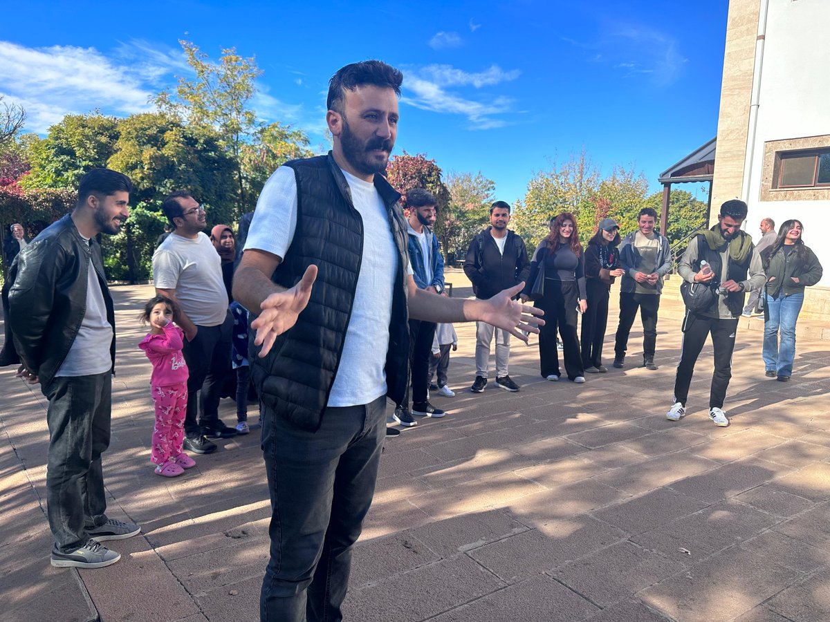 🗺️ Üniversite Öğrencileri Ergani ve Eğil’deki Tarihi ve Kültürel Alanları Gezdi 🏛️

📌  Büyükşehir Belediyemiz, kentin tarihi ve kültürel miras bilincini geliştirmek amacıyla Dicle Üniversitesi Hukuk Fakültesi öğrencilerine yönelik Eğil ve Ergani ilçelerine gezi düzenledi.