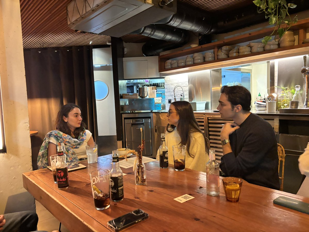 deba-t.org tweet media