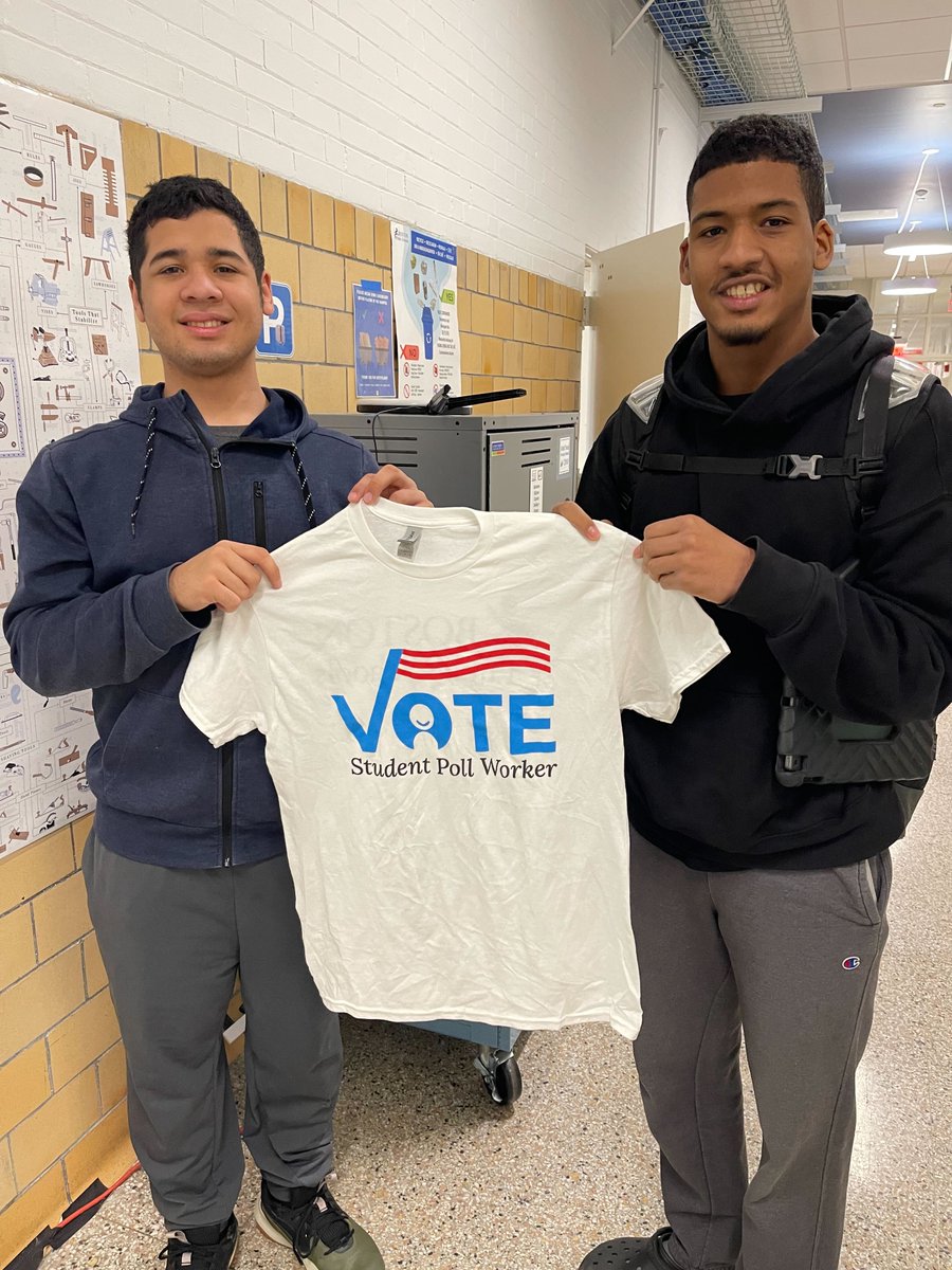 🗳️ We’re proud of our high school students who volunteered as poll workers on Election Day! Their initiative and civic engagement make a real difference in our community.