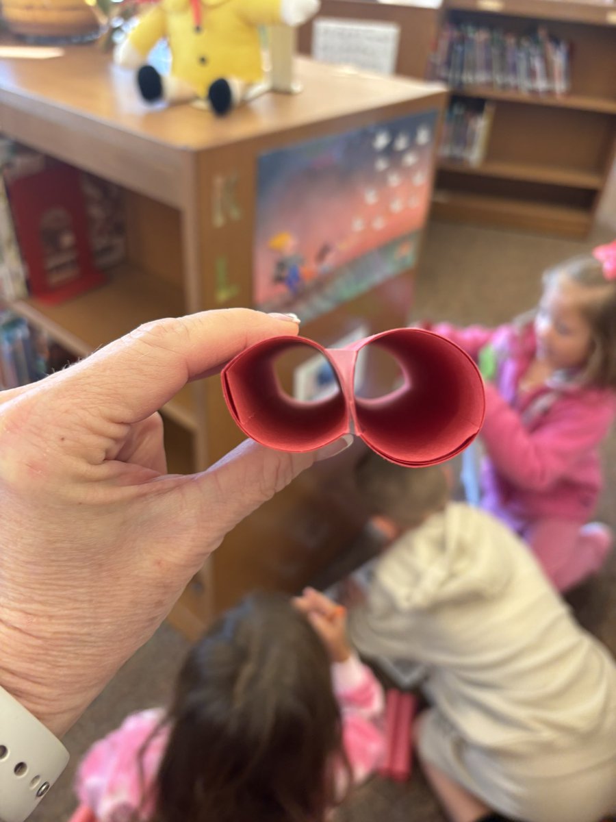 Great way to start the day! 📚 Loved reading and engaging in an amazing lesson in the library at <a href="/BeltonISD/">BeltonISD</a> High Point Elementary School — curiosity and learning in action!