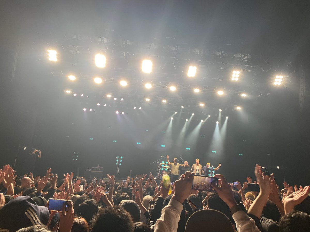 Bone machine, U-mass, Head on, Monkey gone to heaven
神セトリすぎて私が天に召されるところだった…！！

#Pixies