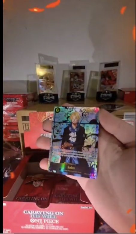 CosmoCardsTCG's tweet photo. New video out sabo manga pulled 🔥🔥🔥🔥🤩🤩🤩🤩https://t.co/KshQZn9qVW check it out and support please 🙏🏼❤️ https://t.co/E3YCkvPD5X