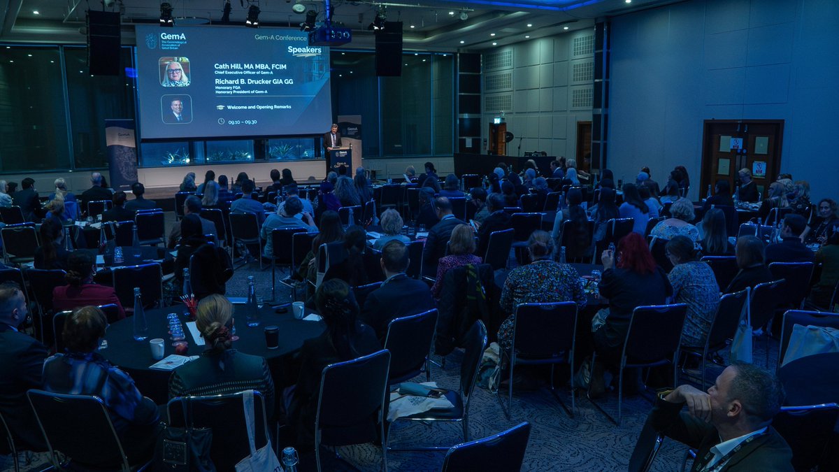 GemAofGB's tweet image. Recapping the #GemAConference2025!

Huge thanks to everyone who joined us - your energy made it unforgettable. 10 industry experts shared insights that inspired &amp;amp; sparked great conversations.

Swipe for highlights from a brilliant weekend! ✨
#GemAofGB #gemmology #GemAConference