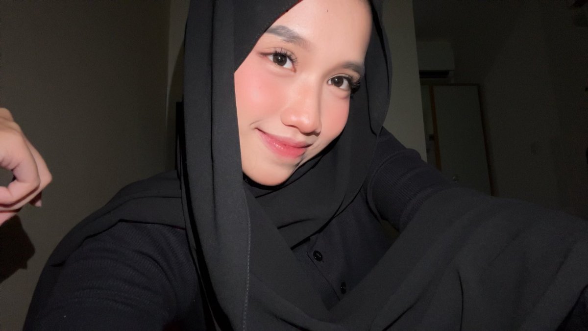 riverrblushh's tweet photo. my makeup gw😋🫰🏻 https://t.co/ZCvWsbJNO4