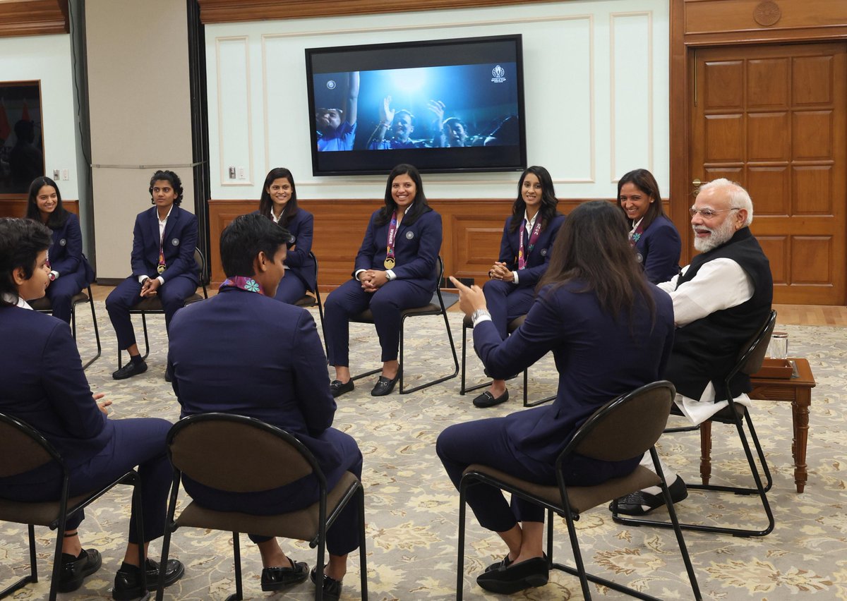 ANI's tweet photo. Vice Captain Smriti Mandhana said PM had motivated them and has been an inspiration for all of them. She also spoke about how girls are doing well in all fields today, and it is because of PM. Deepti Sharma said she had been waiting to meet the PM. She recalled their meeting in 2017, and when the PM had asked them to keep working hard, and then they would achieve their dream. PM discussed that Deepti Sharma  has written Jai Shri Ram on her Instagram account and the tattoo of Bhagwan Hanuman she has on her arm. She said it gives her strength.