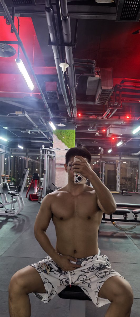 chaoler01 tweet media