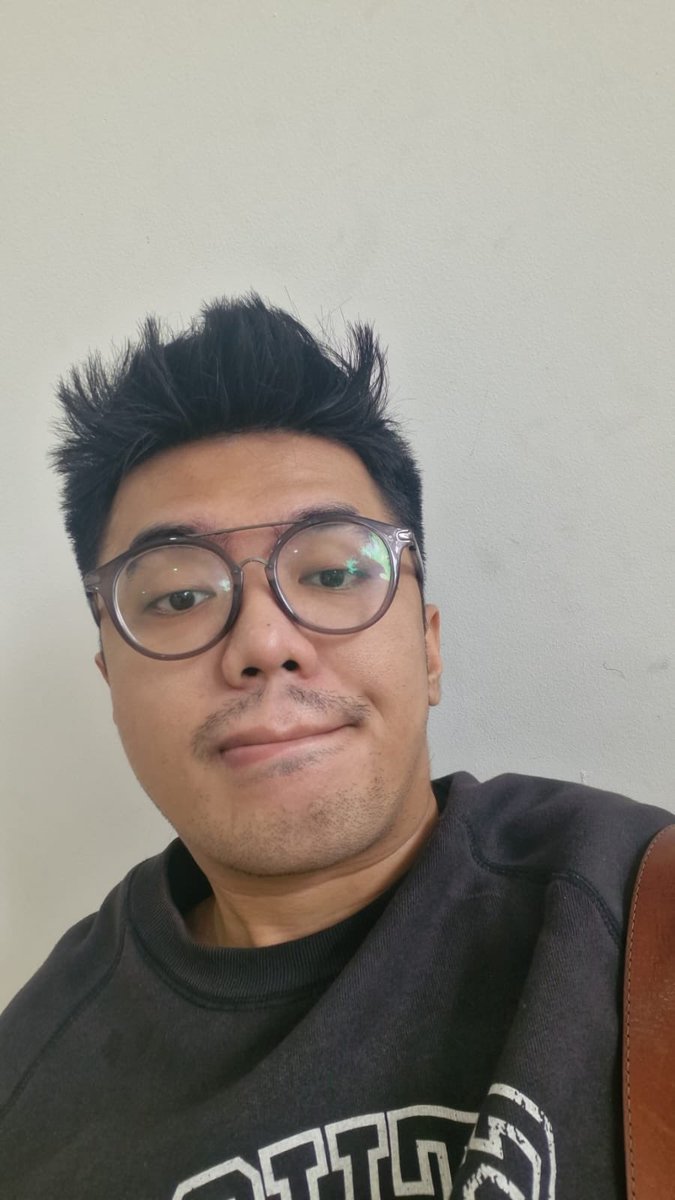 osweetauburn's tweet image. bayar dong timothy vicario ;(
@timmyvicario 

janji tgl 31, mundur ke tgl 3, trs bilang tgl 5, tp manaaa???