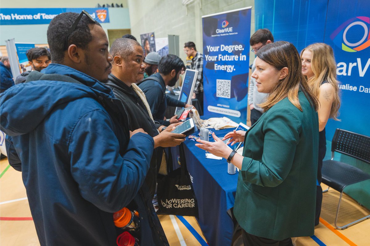 Clearvue_'s tweet image. Thank you University of Sunderland for having us. It was inspiring to meet so many driven students interested in shaping the future of energy.🌟

We look forward to staying connected.
👉 Explore our current opportunities here: clearvue.business/careers/

#GraduateJobs