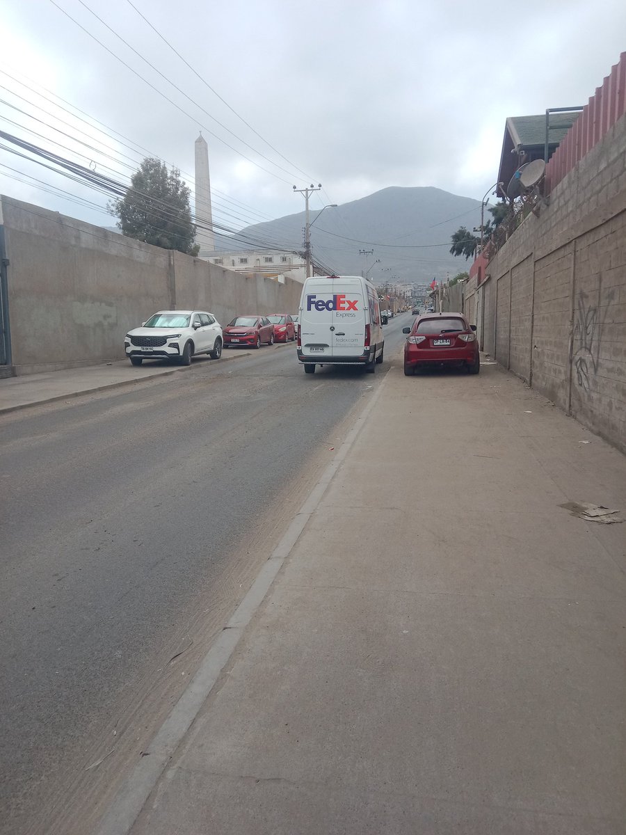 Magaro002's tweet photo. @SachaRazmilic @COREAntofagasta @GOREAntofagasta @CarabAntof @RadioAftaOnline @diarioafta @TLAntofagasta  se Alcalde hasta cuándo ,se nota que usted  que para usted hay sectores que no le interesa ,los vecinos estamos medio aburridos con su gestion. https://t.co/bLftO5L15Q