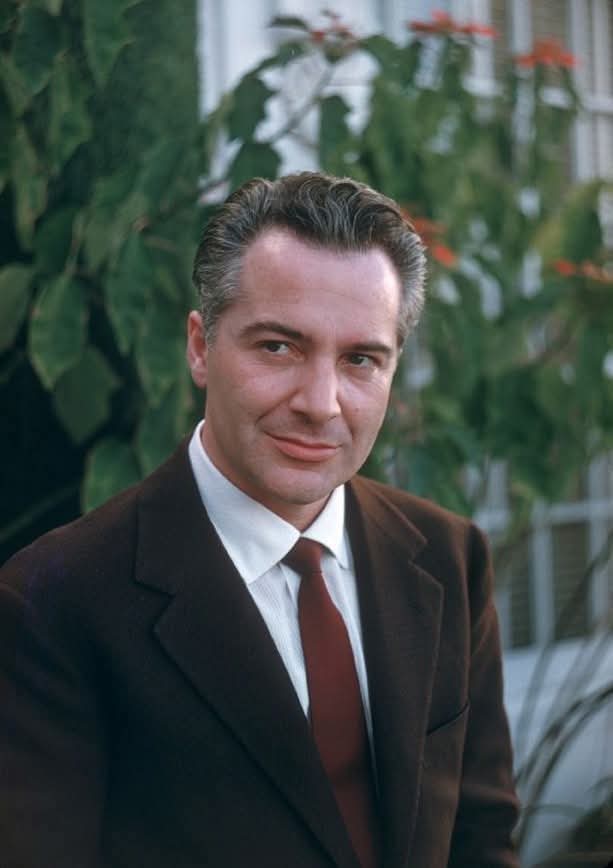 DefensorDeDilfs's tweet image. Rossano Brazzi, Italian Actor.