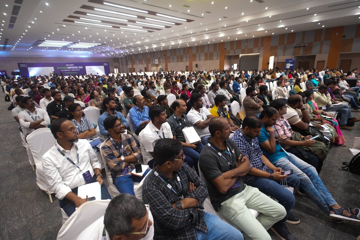 TechXConf's tweet image. 🚀 Together, We Made #TechXConf2025 Truly Extraordinary! 🙏

As we look back on the phenomenal journey of #TechXConf2025 – The AI &amp;amp; Cloud Conference, held on November 01 at the Chennai Trade Centre, our hearts are filled with immense pride and gratitude.

With 3000+ passionate…