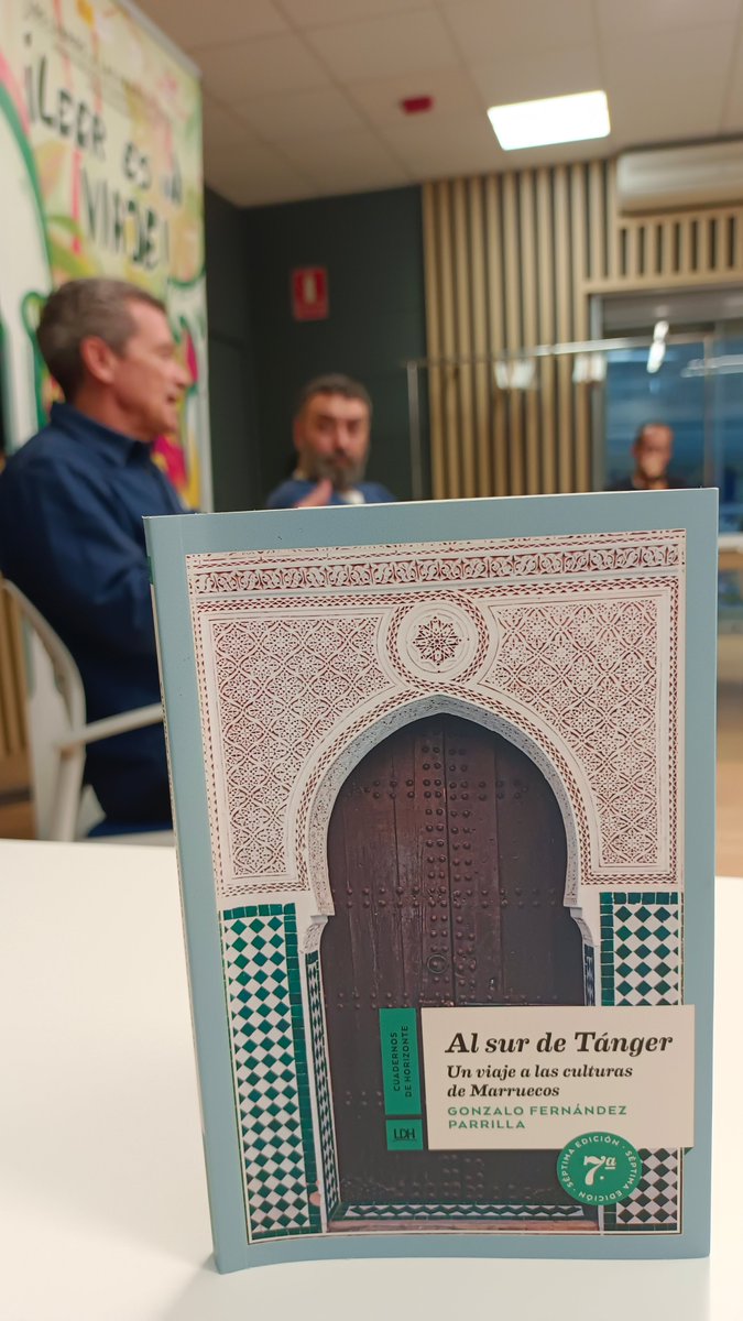 👉Da comienzo el primer encuentro de esta edición de "Los libros, a las fábricas" 📚📖🛠️con los trabajadores de #HMYudigar en #Cariñena y el escritor <a href="/diyalna/">Gonzalo Fernández Parrilla</a> autor de "Al sur de Tánger"🇻🇳 de <a href="/LineaHorizonte/">LaLíneaDelHorizonte</a> , una invitación a #VIAJAR con solo abrir un libro y dejar volar tú