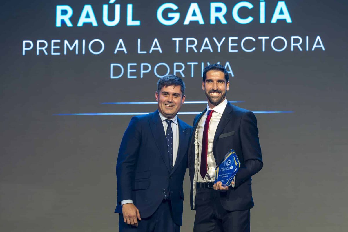 Aún con el recuerdo del año pasado muy presente…
La Gala de los Premios AFE es una una noche muy especial, llena de emociones, reencuentros y reconocimiento al trabajo de quienes hacen posible este deporte.

Un orgullo poder compartir esos momentos con tantos compañeros y