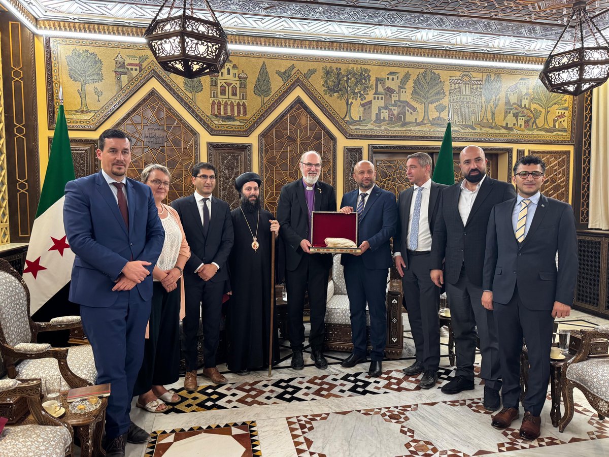 🇸🇾 ISHR Leaders met with Patriarch Ignatius Aphrem II in Damascus to discuss the challenges facing Syria’s Christian communities following the country’s first parliamentary elections since the fall of the Assad regime.

➡️ bonner-querschnitte.de/?p=9455