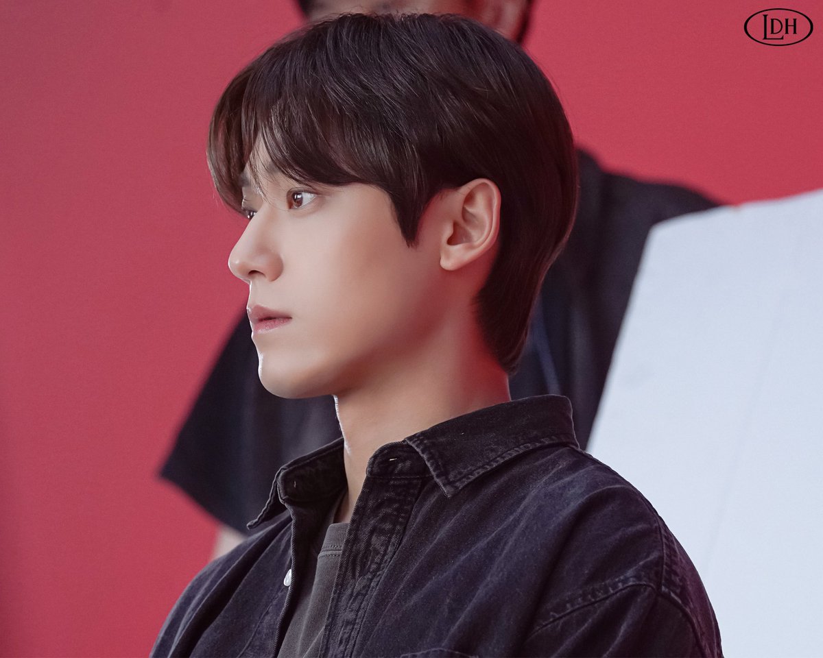 yksdhl's tweet photo. 남자느낌진짜좋네 https://t.co/zFez5JjxAP