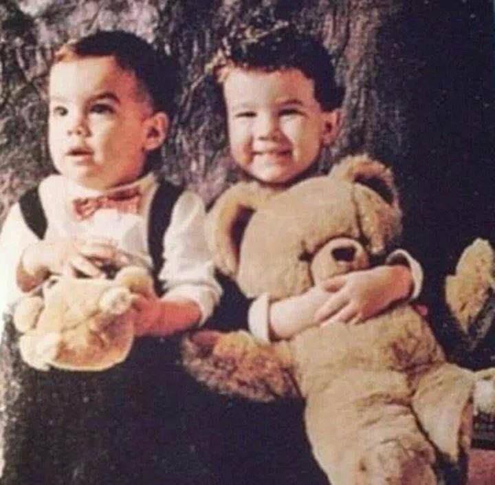 updatesjoejbr's tweet photo. feliz aniversário, @kevinjonas ❤️
te amamos! https://t.co/sDHhcL9PeG
