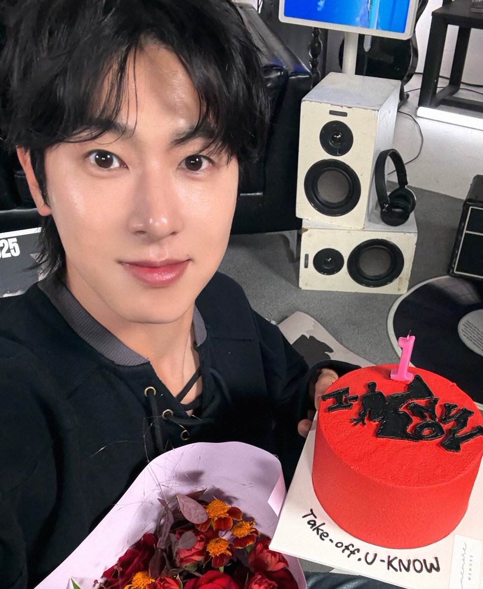 🎪 Y͙uni_U͙~~♡ ♡👣 on X