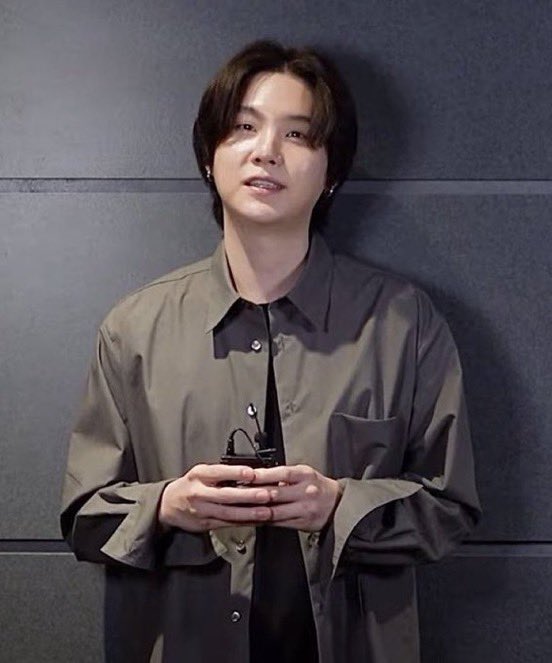 𝓑𝓻𝓾⁷ ^•⩊•^ VAI VER O BTS tweet media