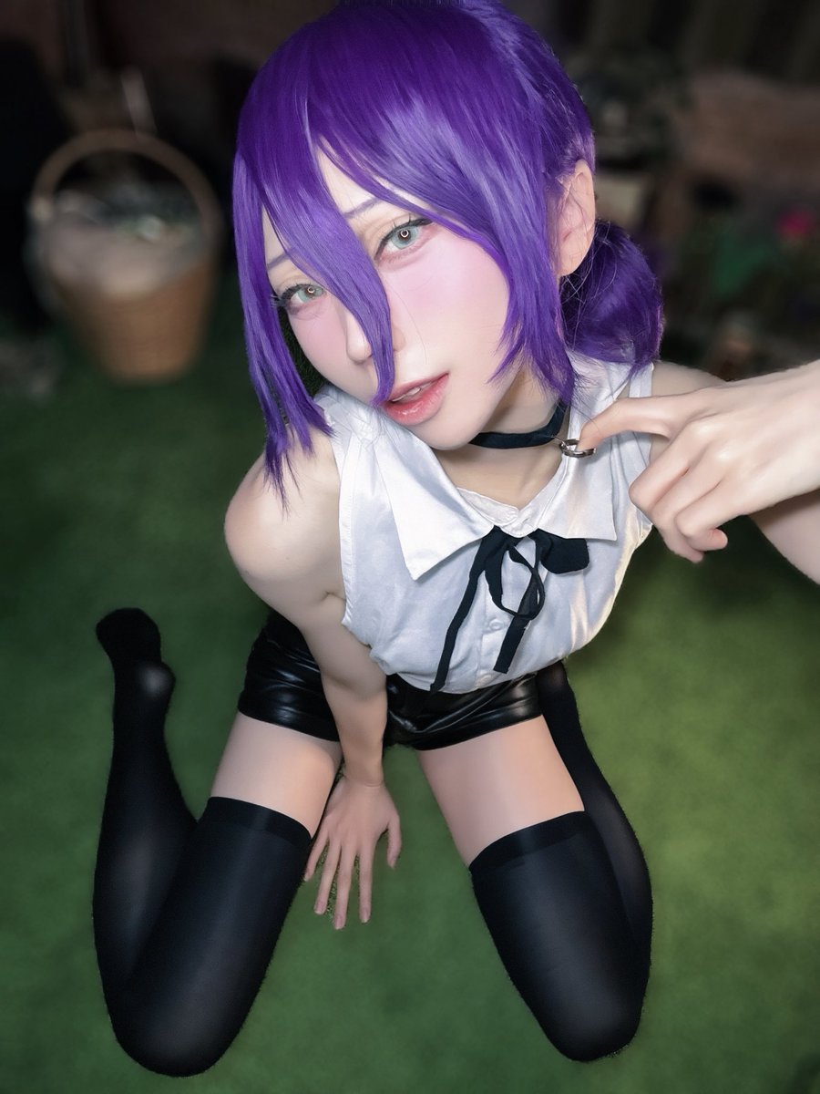 【コスネーム】
紫雨

【作品名】
チェンソーマン

【キャラ名】
レゼ

【一言】
フラッシュで撮影したような雰囲気と、今にもボンっしそうな表情や仕草を意識してみました！

#コスモスナップ01 
#COSPLAYMODE