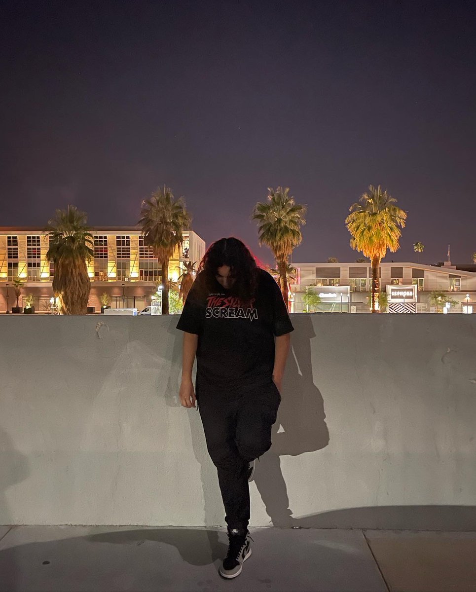MysReaper's tweet photo. The Desert https://t.co/Xk2KGim6zL