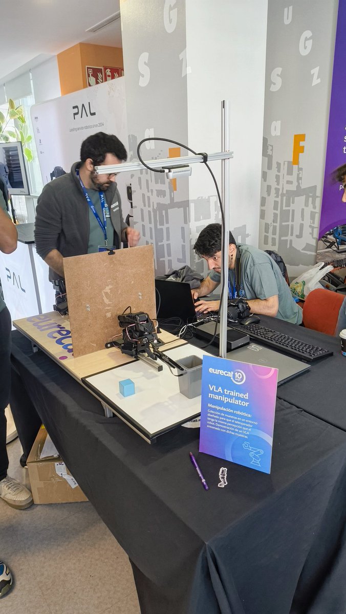 Ivrolan's tweet image. some robots in #ROSConES2025