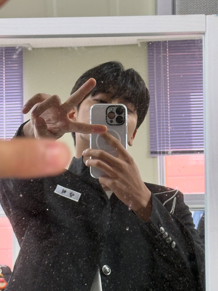 forxhyuk's tweet photo. https://t.co/JGhLENRuZQ