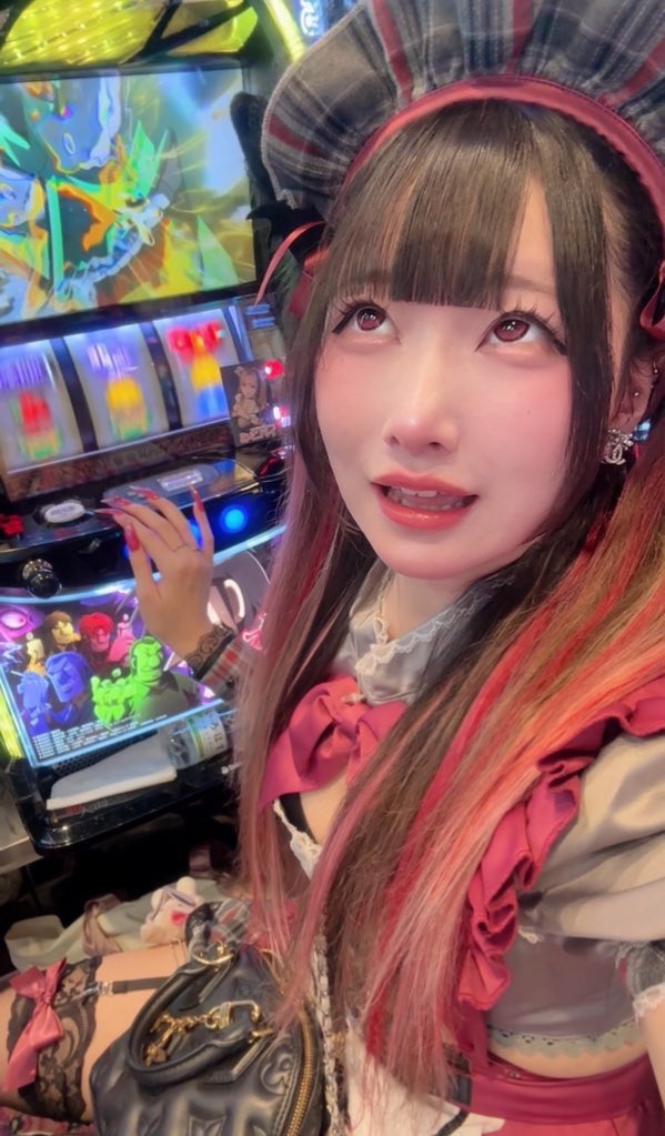 ザワ..ザワ..
 #相互フォロー100