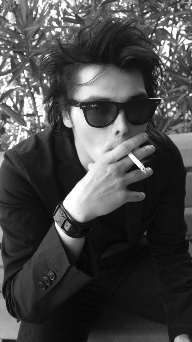 Daily mcr smoking tweet media