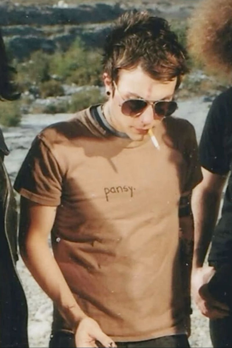 Daily mcr smoking tweet media