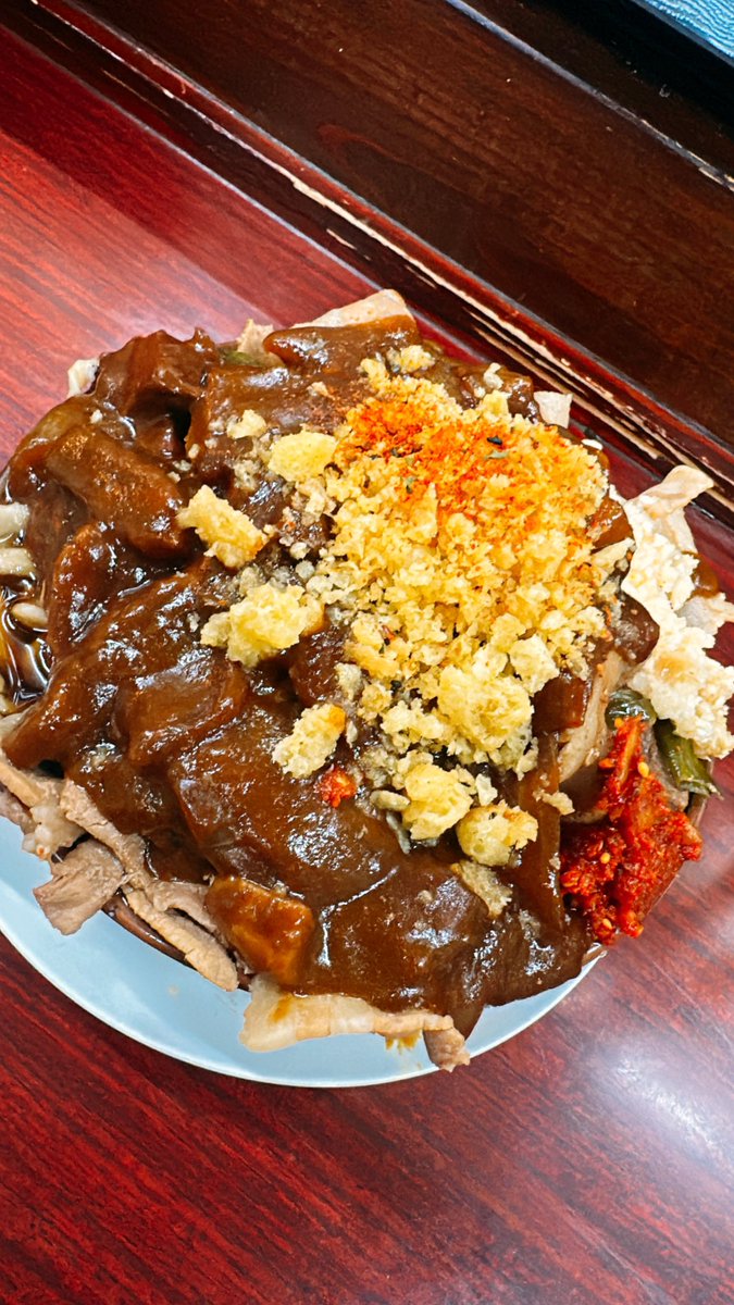 nikumensuzuki's tweet photo. 今週から
冷やしに変わり
カレー肉めん900円(数量限定)を販売します‼️

食後の破壊力は凄まじく
もちろんご飯との相性は抜群で
昇天間違いなしかと‼️ https://t.co/GttzelfVag