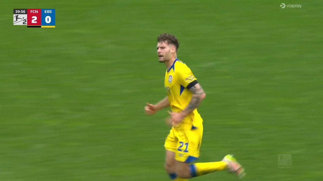 Nürnberg put some breathing space between themselves and the relegation zone by making it four games unbeaten with a 2-1 victory at home to Eintracht Braunschweig. #FCNEBS