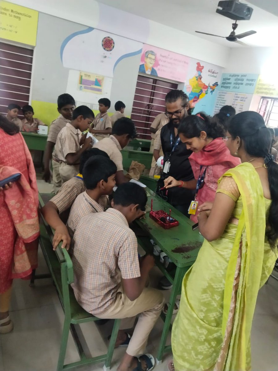 Inspiring Volunteer Engagement with <a href="/firstsource/">Firstsource</a>!

Bhumi’s STEM Program hosted its first session at CMS Shajahan Nagar, Coimbatore, with 14 enthusiastic volunteers exploring 40+ experiments in Robotics, Science &amp; Math.

A day of hands-on learning, curiosity &amp; joy for young minds!