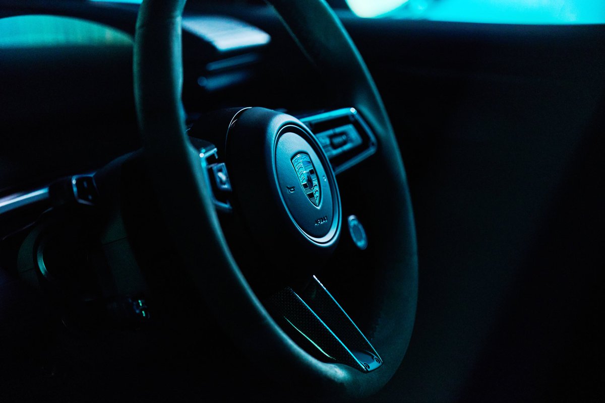 New for Porsche x Vollebak. Two pioneers. One shared vision. Fusing future-facing materials and electric performance to re-imagine tomorrow.

Full films at porsche.com

Dir: Jack Lightfoot &amp; Sam Nutt
Photography: Robert Parfitt