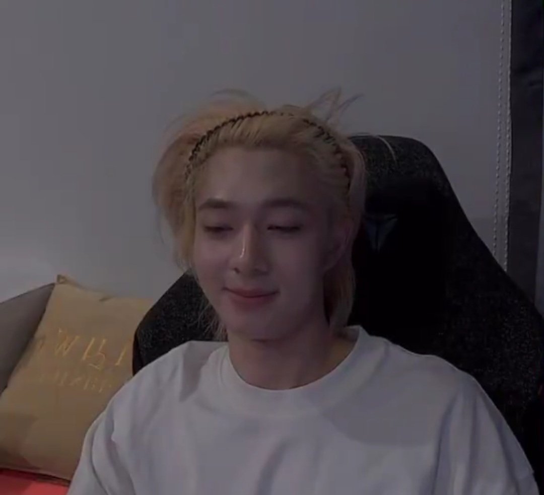 ((มีม))

ฝืนไม่ไหว.                  ไม่ไหวแต่จะฝืน 

-ขอโทษนะแต่ขำอยากไลฟ์แต่ก็ง่วงเอ็นดู-
#natasitt #NuNew