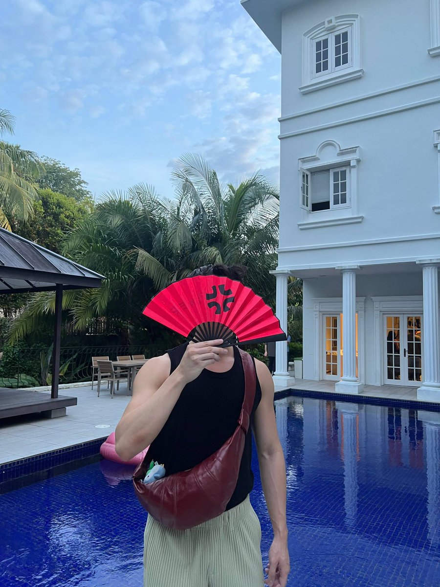 Damien (hmu for cracked Devs) tweet media