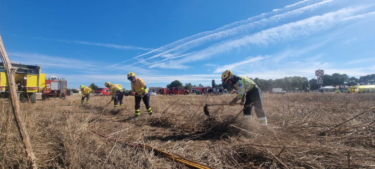 Plan_INFOCAM's tweet image. Personal de #INFOCAM de @gobjccm ha intervenido esta semana en el #SimulacroGeneralAeronáutico en el aeropuerto de #Albacete como parte de los cuerpos de emergencias activados en el #PLATECAM