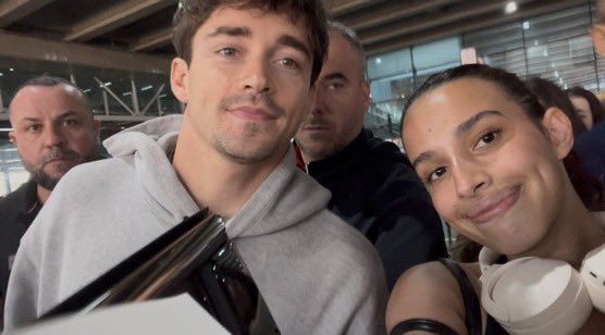 CHARLES LECLERC ESTÁ NO BRASIL! 🇧🇷 

📸 <a href="/PIASTRIS16/">m</a>