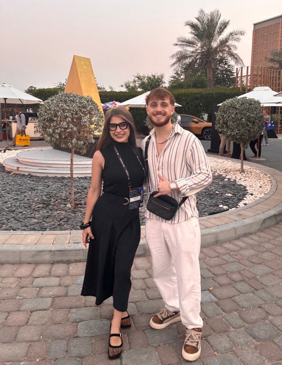 alexabelonix's tweet image. gm web3

finally met @0xSweep 
—&amp;gt; kol, founder, and one of the key figures in web3

dubai @blockchainlife was pure fire