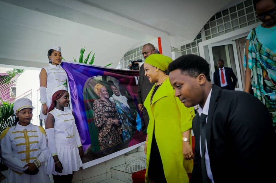 🇧🇮#Burundi J-15 du #FFL2025; la 6ème édition du Forum de haut niveau des Femmes Leaders, sous le thème "Prendre soin des jeunes  c'est bâtir des adultes responsables".

Comme les 5 autres éditions précédentes, le #FFL6 est organisé par l’Office de la Première Dame pour le