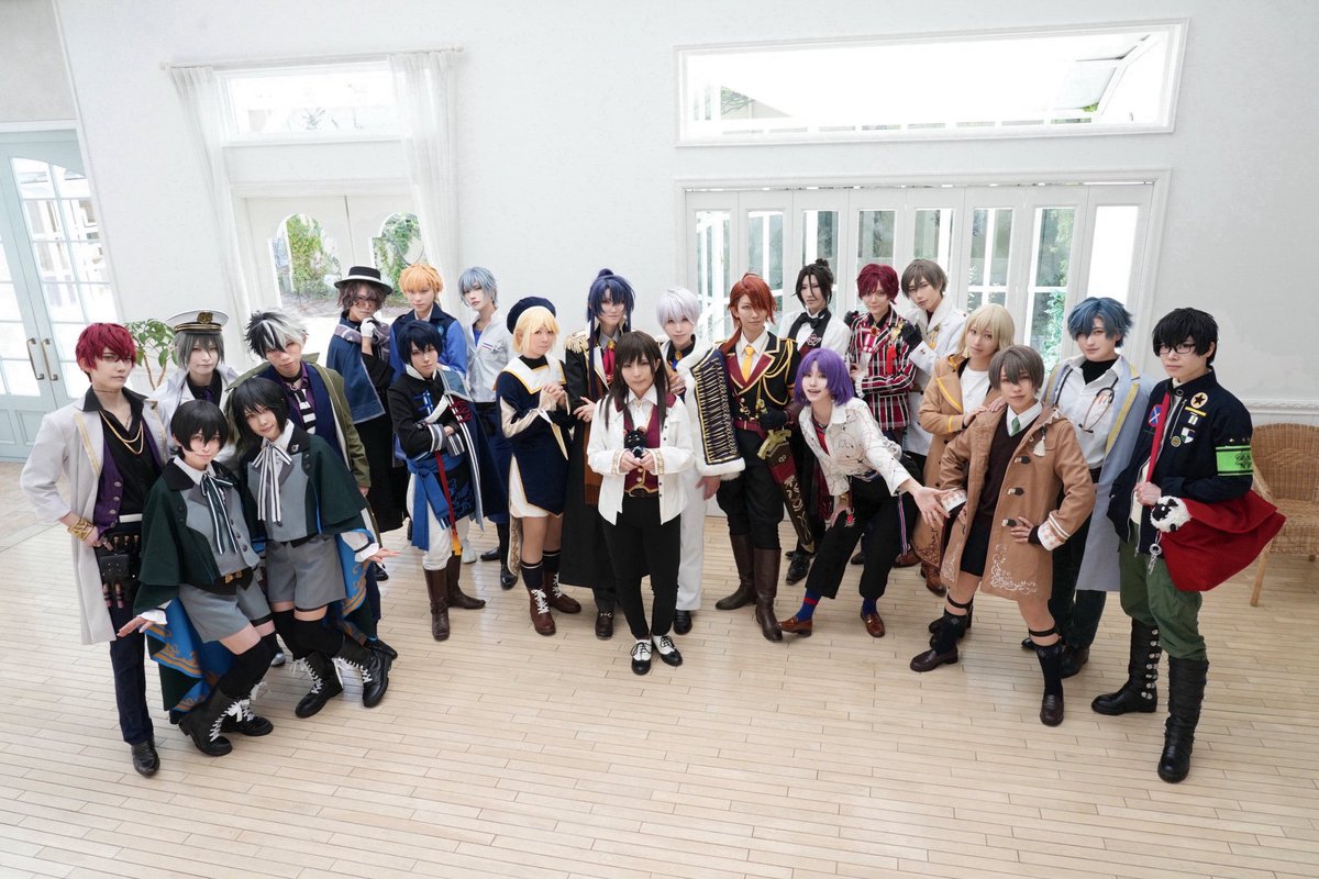 tbmmm_25's tweet photo. ※cosplay.

賢者の魔法使い達
＿＿＿＿＿＿＿＿

p.かわぐち（@k031077 ）

#はばたけつばめ魔法舎0419
#まほやく_cos https://t.co/9jclAfo7lS