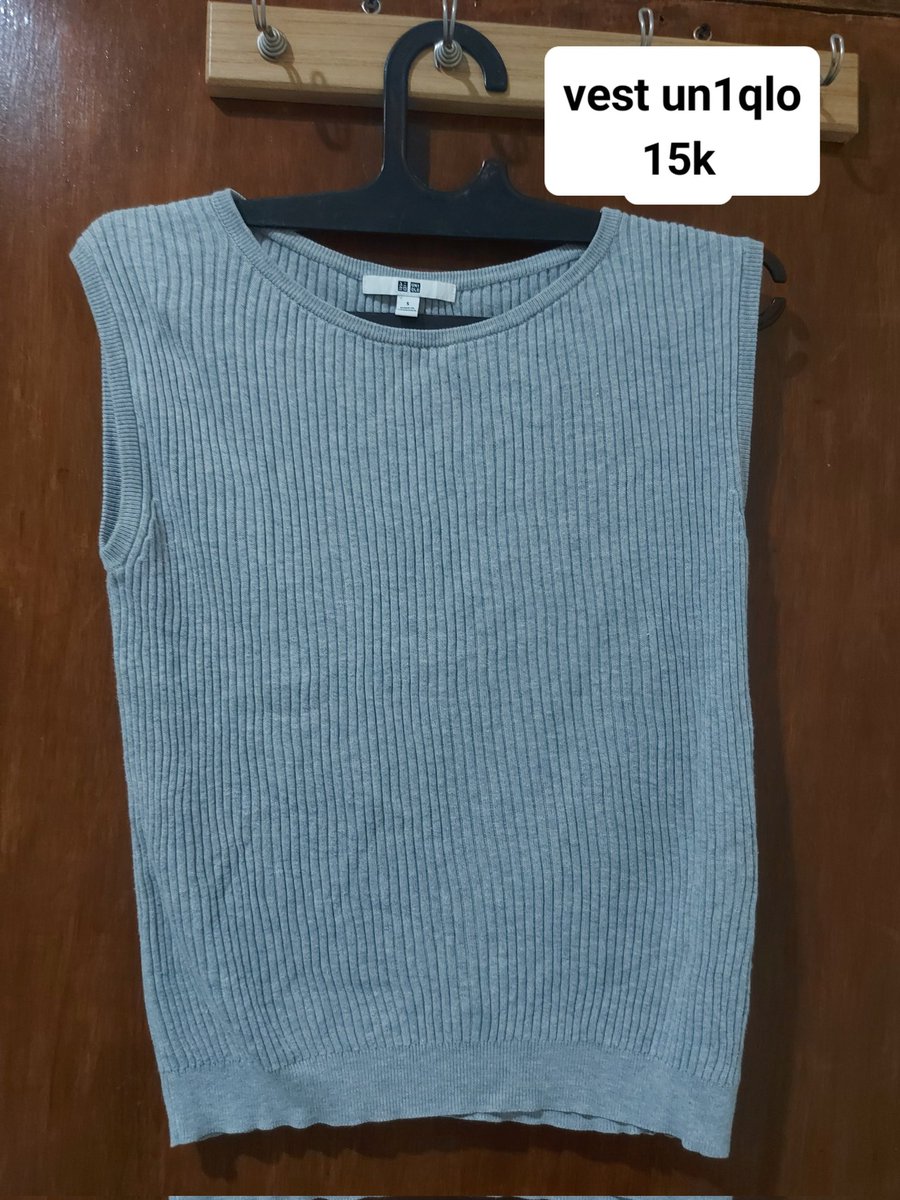 syouuuz's tweet image. guys mau preloved in baju baju aku, murce murce bgt mostly brand ya

#prelovedjogja #prelovedbaju #preloved