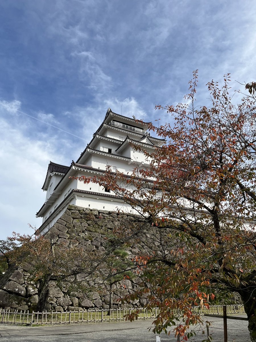 骨董 土鈴 大砲 砲弾 機関銃 戦車の日章旗宝船 第二次世界大戦 大日本帝国 大日本帝国海軍 大日本帝国陸軍 昭和レトロ 中古品 委託3796＞☆『時代 犬山焼』d☆赤絵 牡丹 花唐草文 猪口☆番