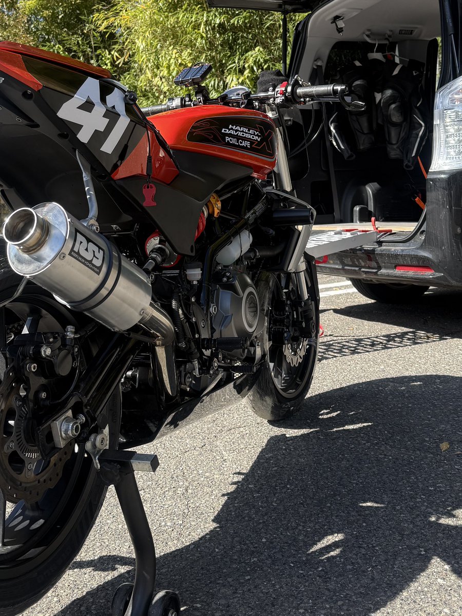 ポポ✨ハーレーでサーキット (@popoxl1200x) / Posts / X
